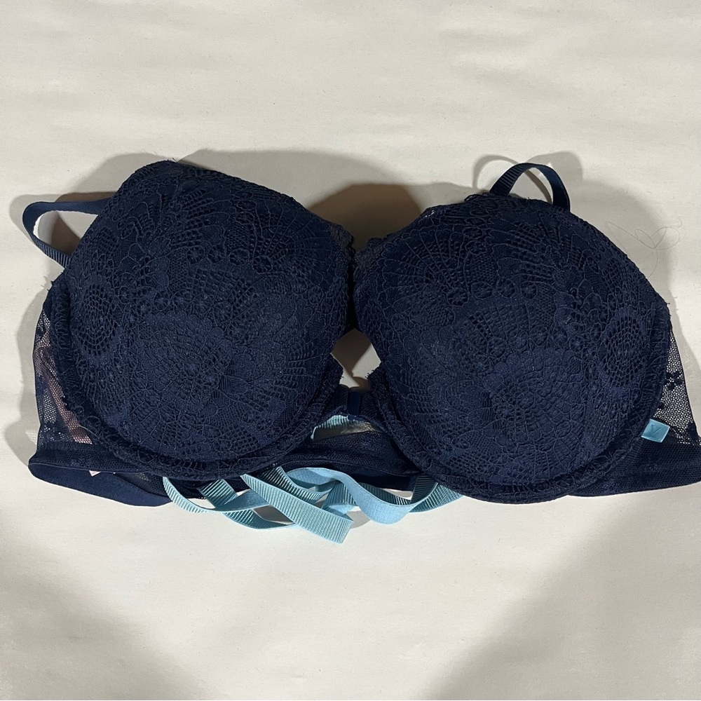Victoria's Secret Set of Two Lace Demi Bras - Navy and Tan 36C - Picture 8 of 13